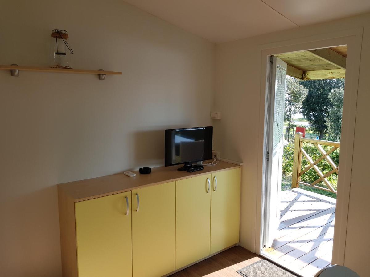 Naturist Mobile Homes Eden In Fkk Ulika 포레치 외부 사진