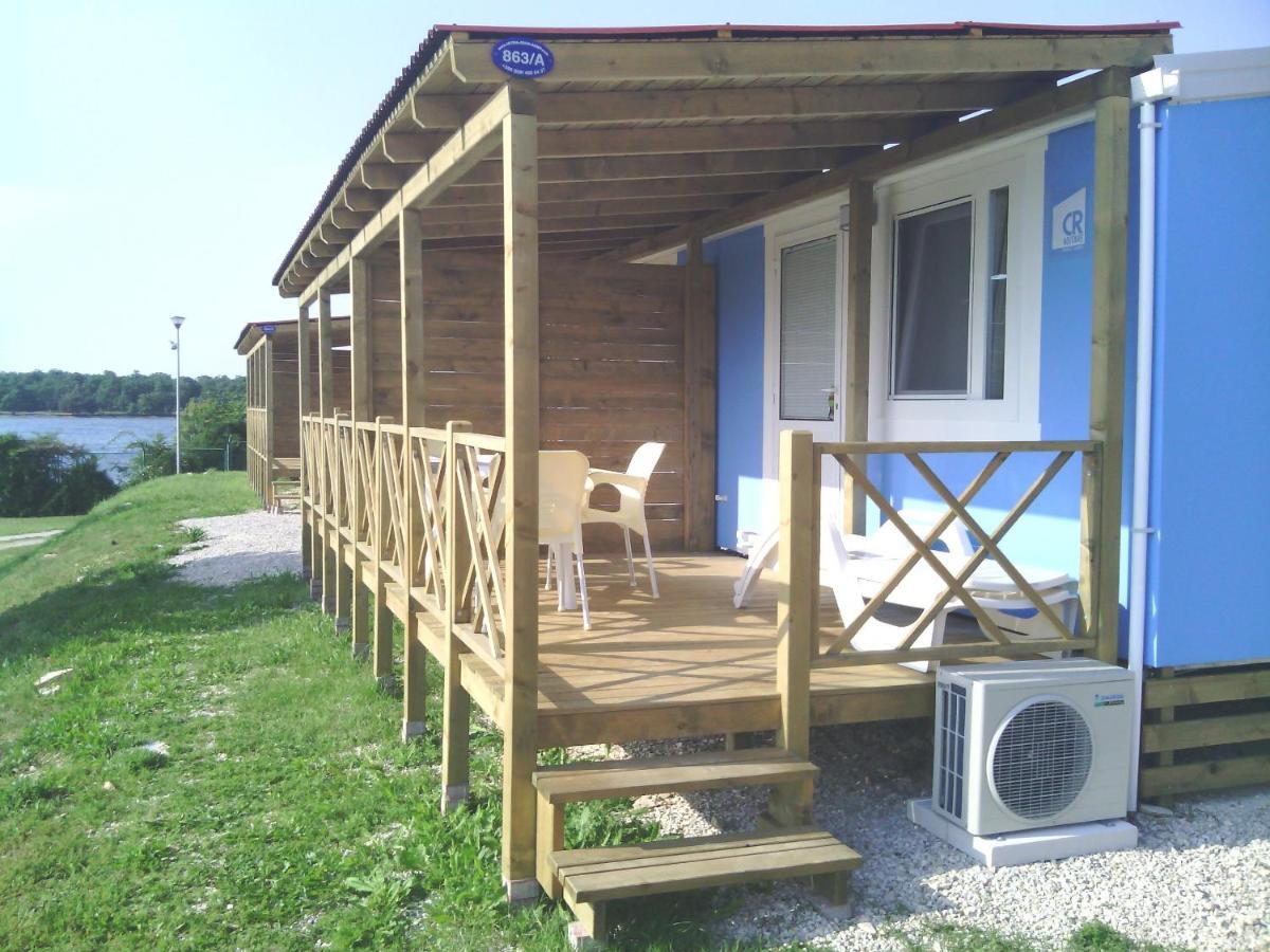 Naturist Mobile Homes Eden In Fkk Ulika 포레치 객실 사진